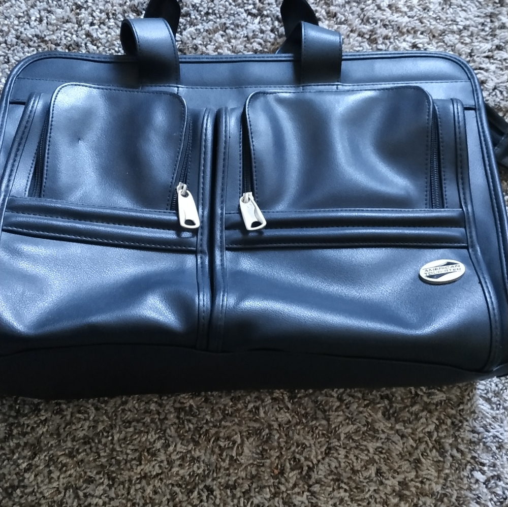 American tourist laptop/office bag
